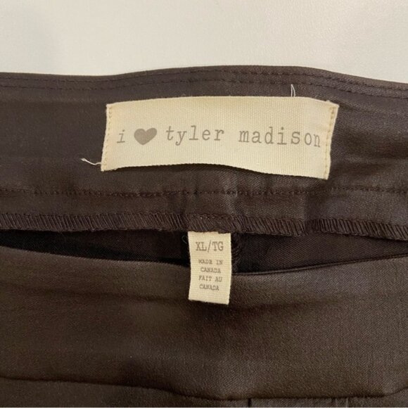 I love Taylor Madison pants ILTM brown silky flattering coated stretch XL layer - Picture 2 of 11